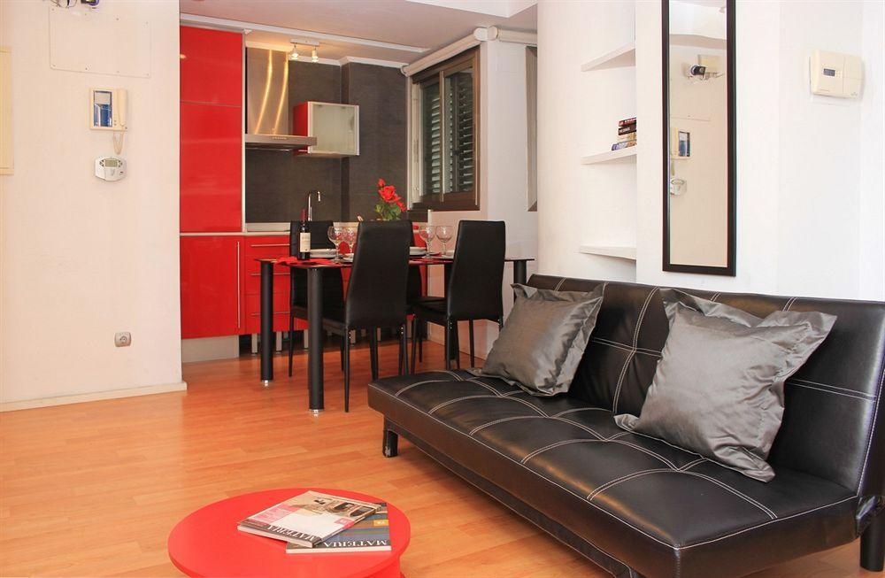 Like Apartments Lonja Valencia Bagian luar foto