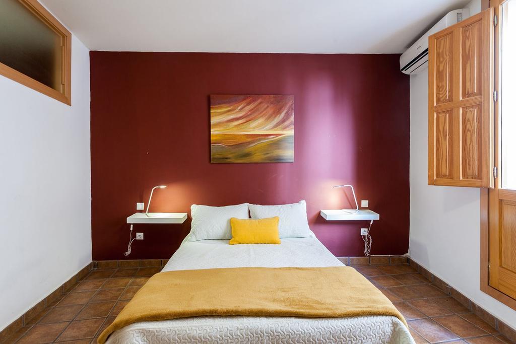 Like Apartments Lonja Valencia Bagian luar foto