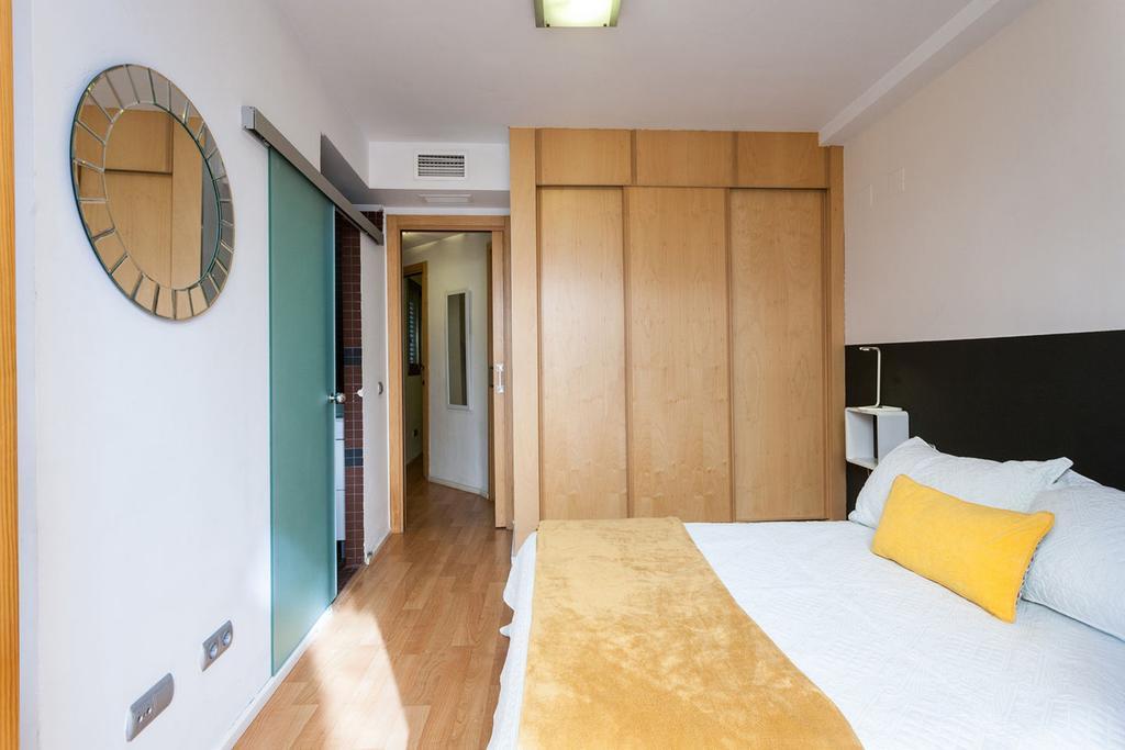 Like Apartments Lonja Valencia Bagian luar foto
